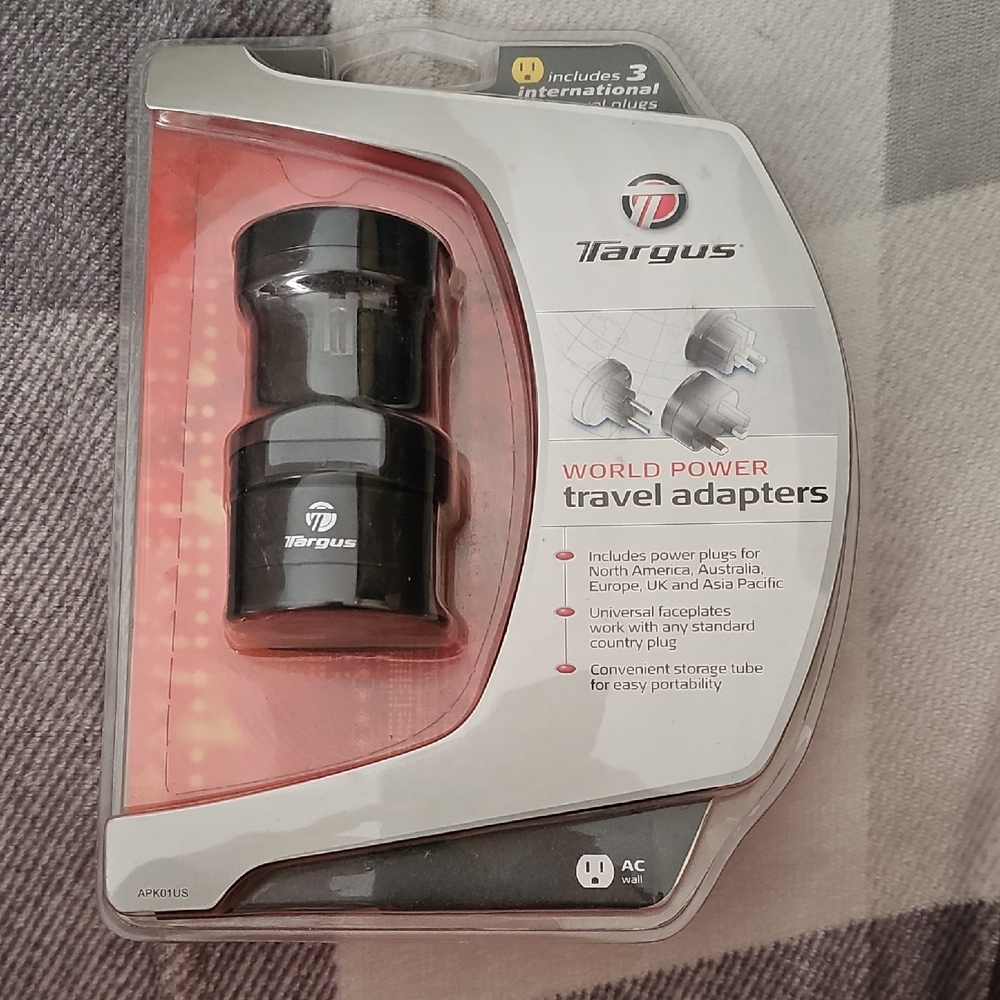 Targus Black Universal Travel Adapters